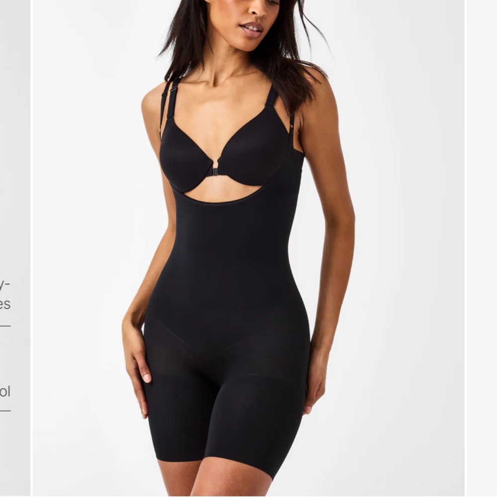 SPANXsculpt™ Seamless Power
Open-Bust Mid-Thigh Bodysuit